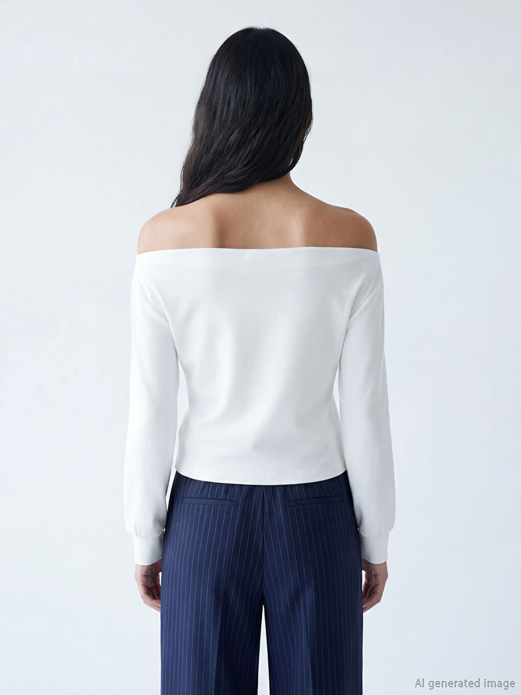 Ekru Kayık Yaka Kadın Sweatshirt-3