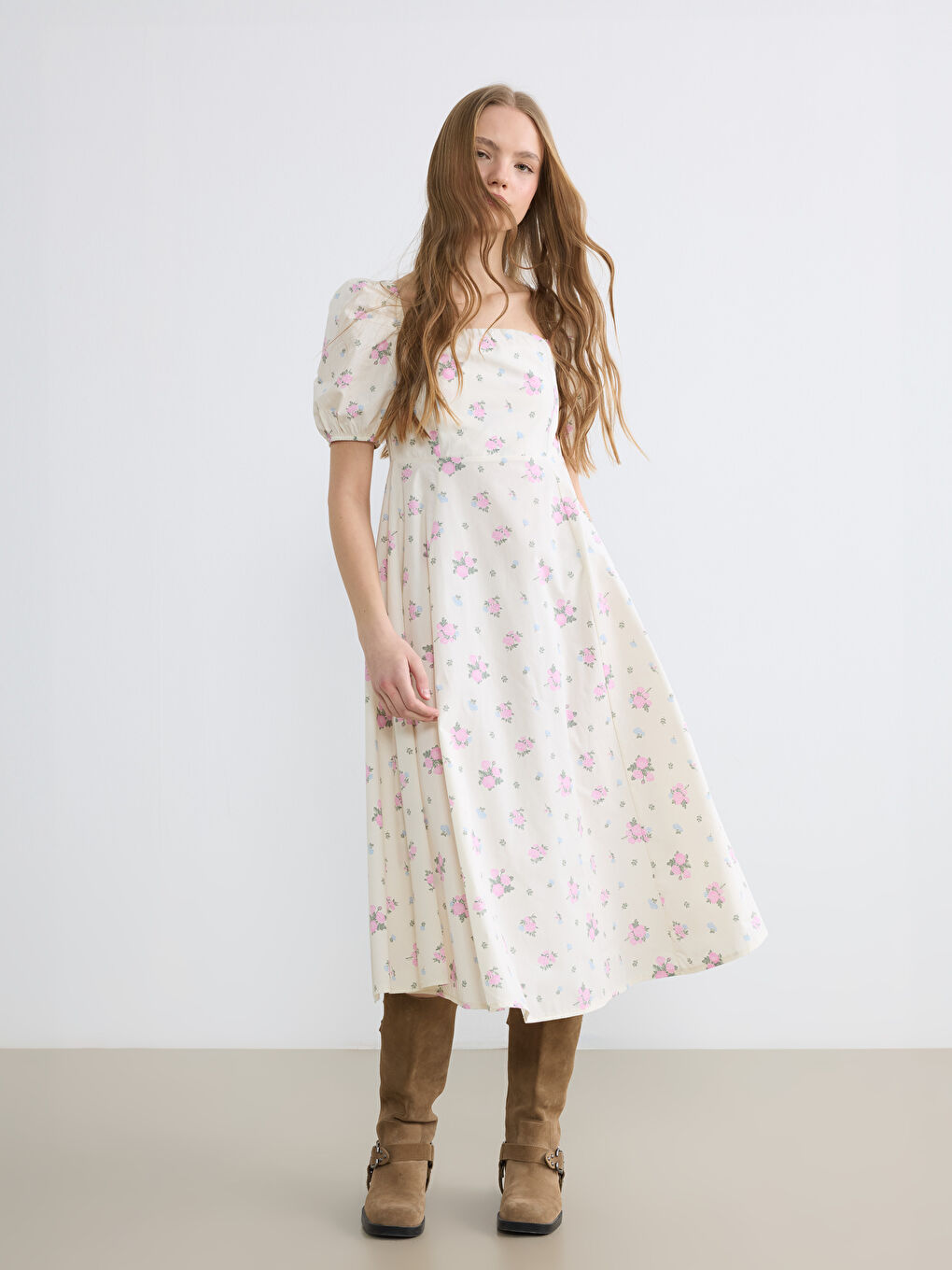 Pembe Çiçekli Balon Kollu Belden Oturtmalı Elbise