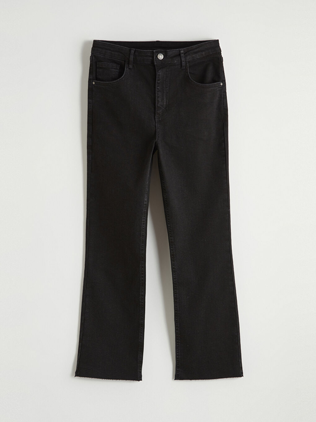 Siyah Crop Flare Kadın Jean Pantolon