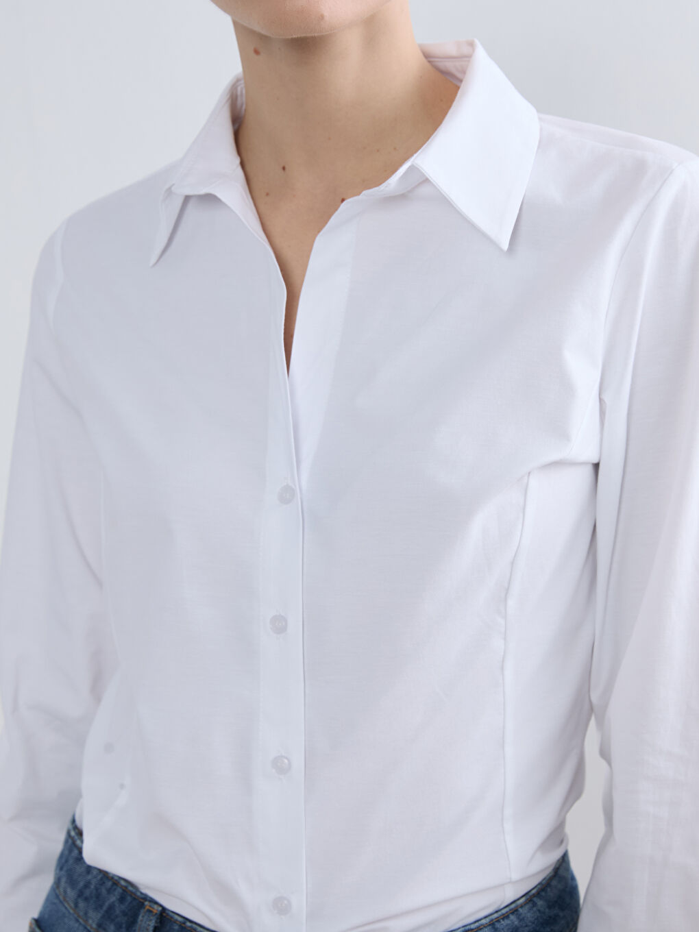 Woman WHITE Shirt-2