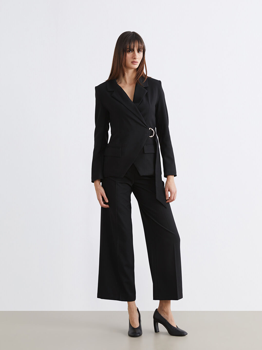 Siyah Yüksek Bel Geniş Paça Kadın Pantolon