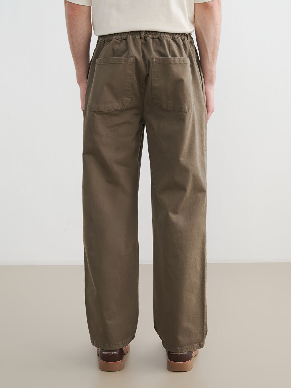 Haki Rahat Kalıp Gabardin Erkek Pantolon -3