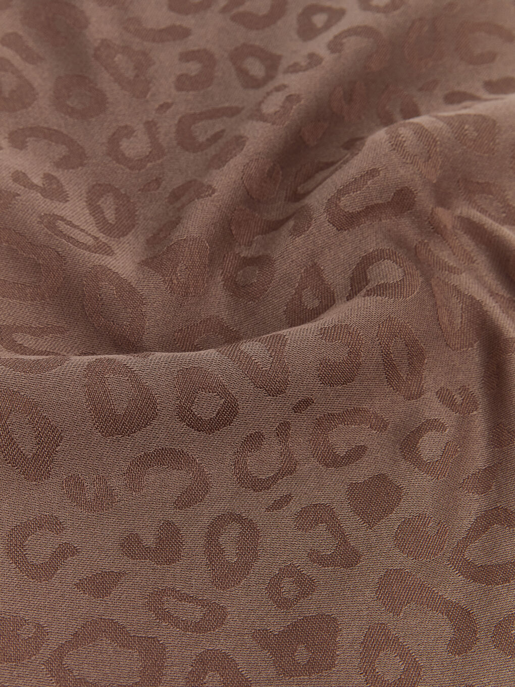 Kahverengi Desenli Kadın Şal-2