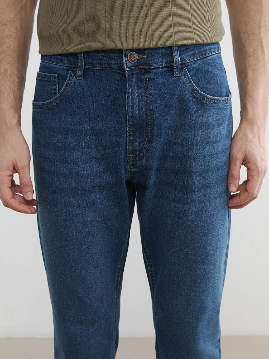 750 Slim Fit Men's Jeans-2