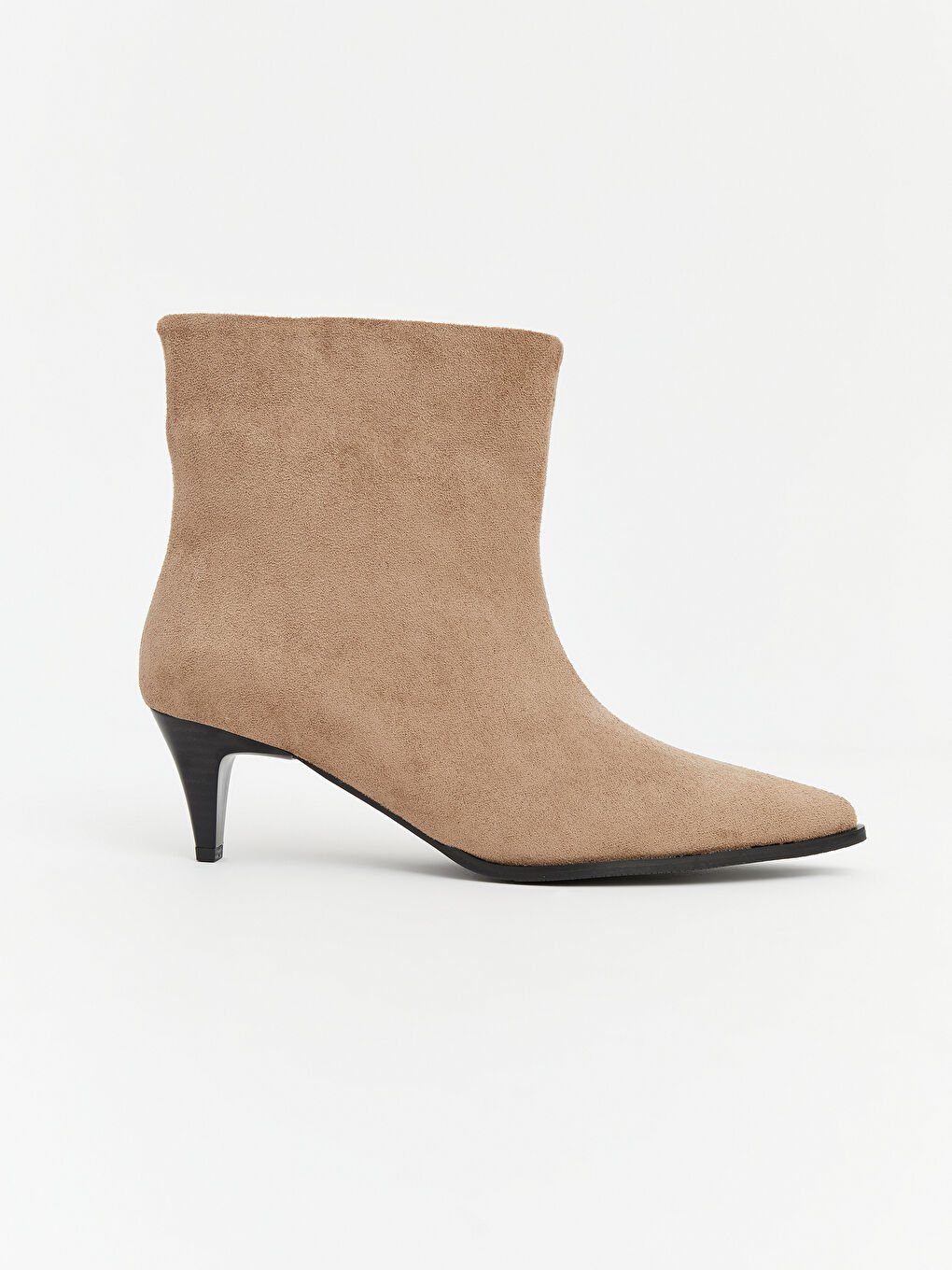 Bej Süet Görünümlü Kadın Topuklu Bot-1
