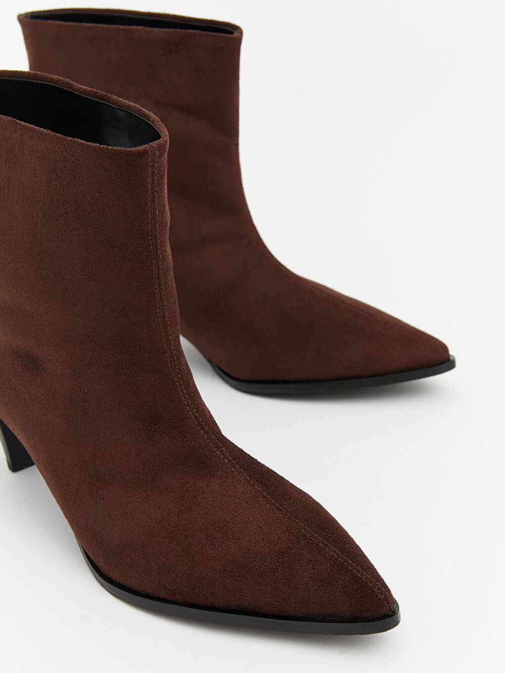 Kahverengi Süet Görünümlü Kadın Topuklu Bot-2