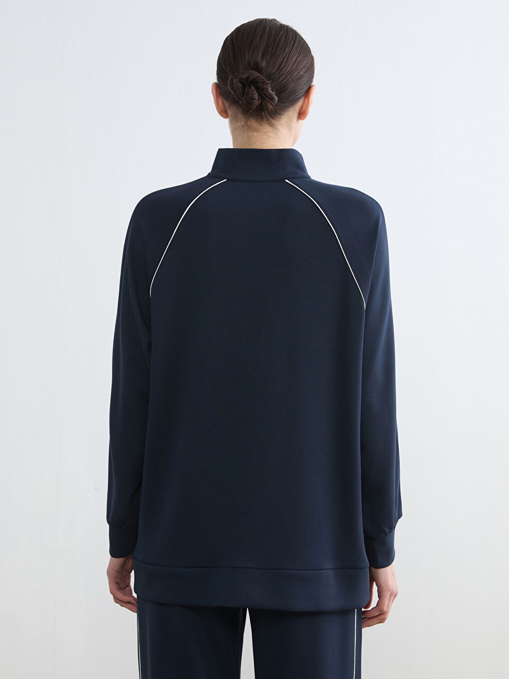 تونیکی سویتشێرت شینی تۆخ ژن-3