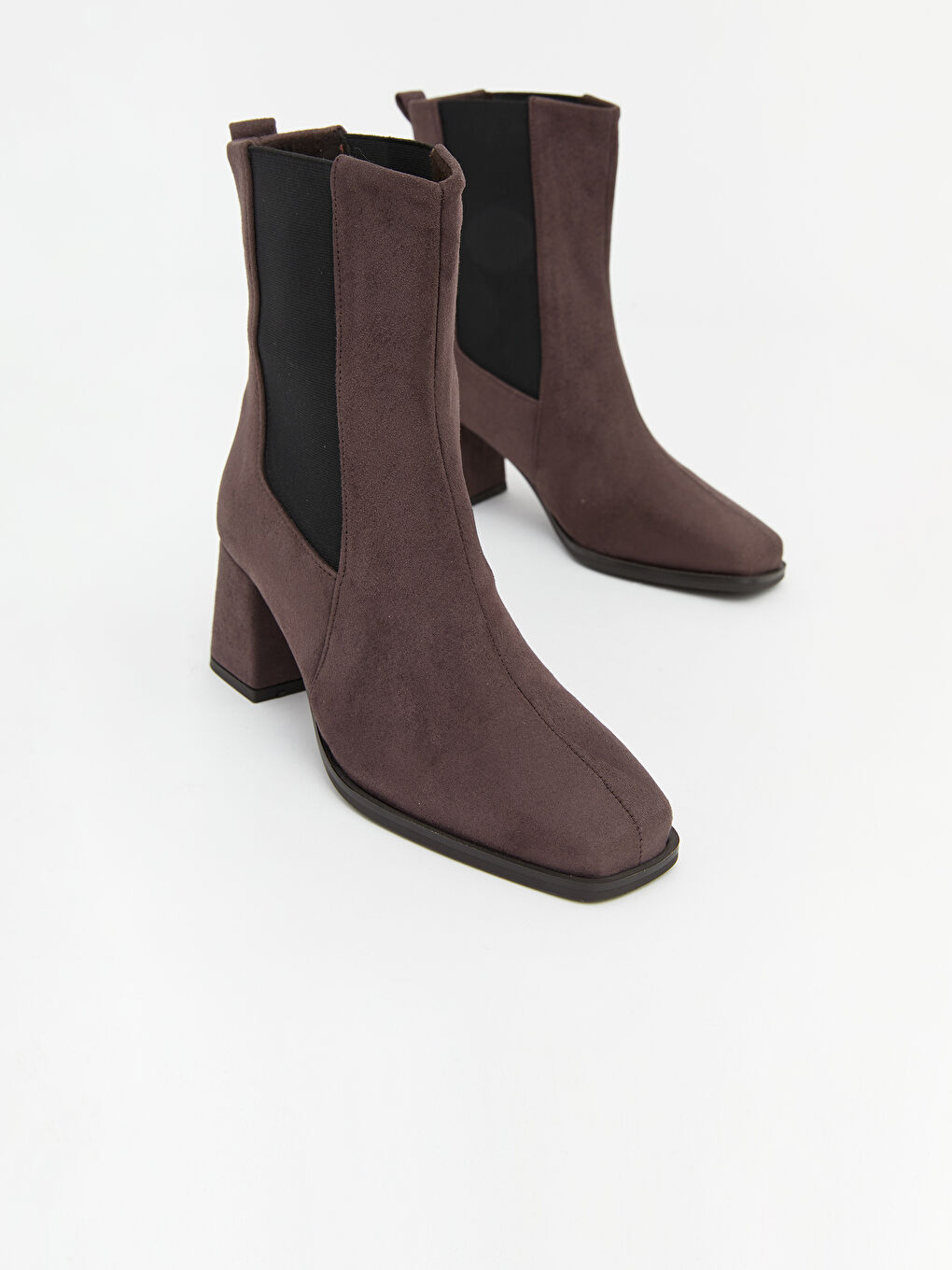 Kahverengi Süet Görünümlü Kadın Bot-2