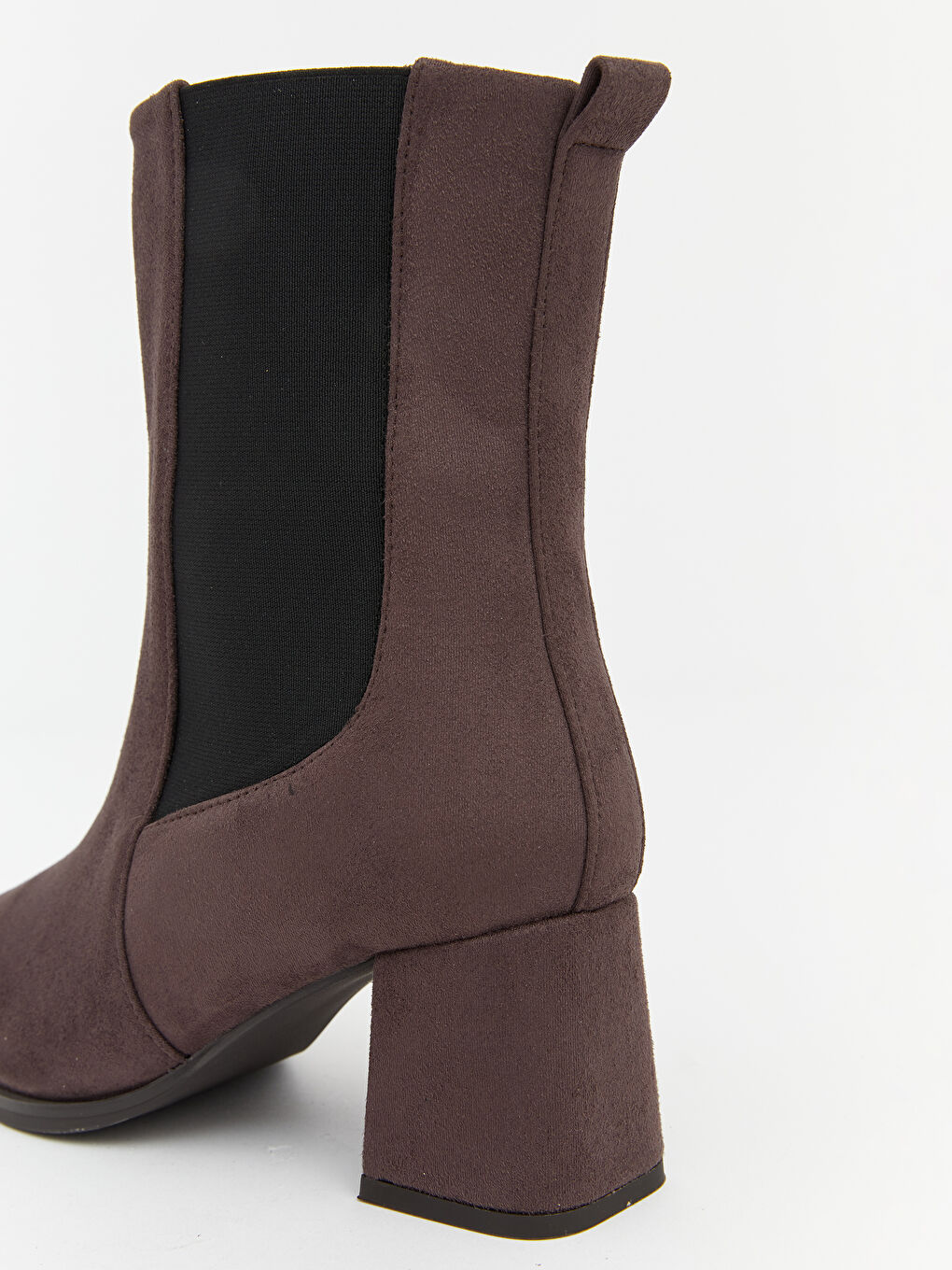 Kahverengi Süet Görünümlü Kadın Bot-4