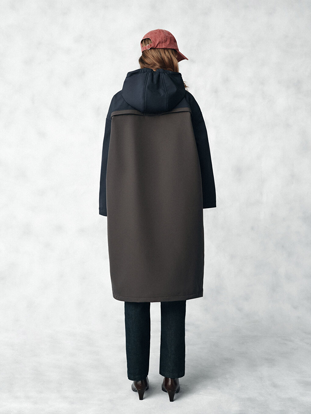 Antrasit Kolay Giyilebilir Fermuarlı Kapüşonlu Kadın Mont-5