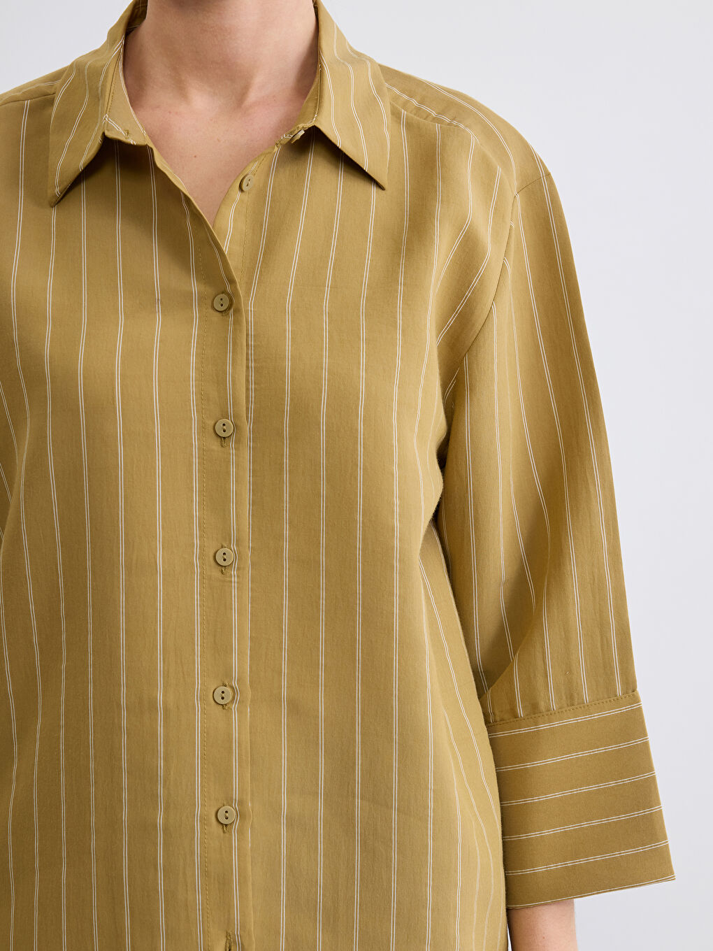 Haki Çizgili Poplin Kadın Gömlek-2