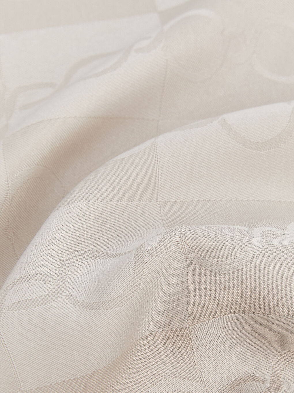 Bej Desenli Kadın Şal-2