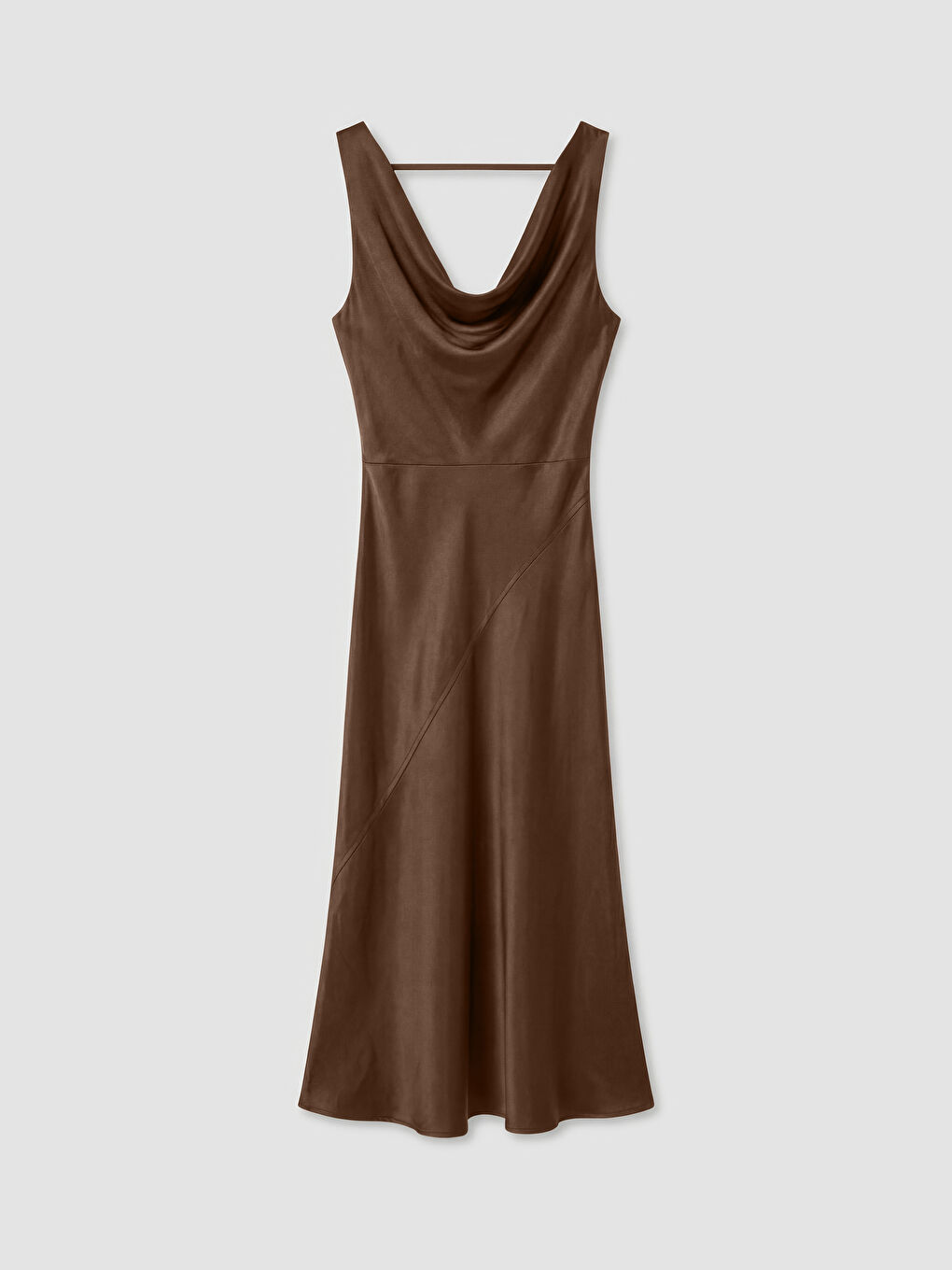 Kahverengi Dökümlü Yaka Saten Elbise-1