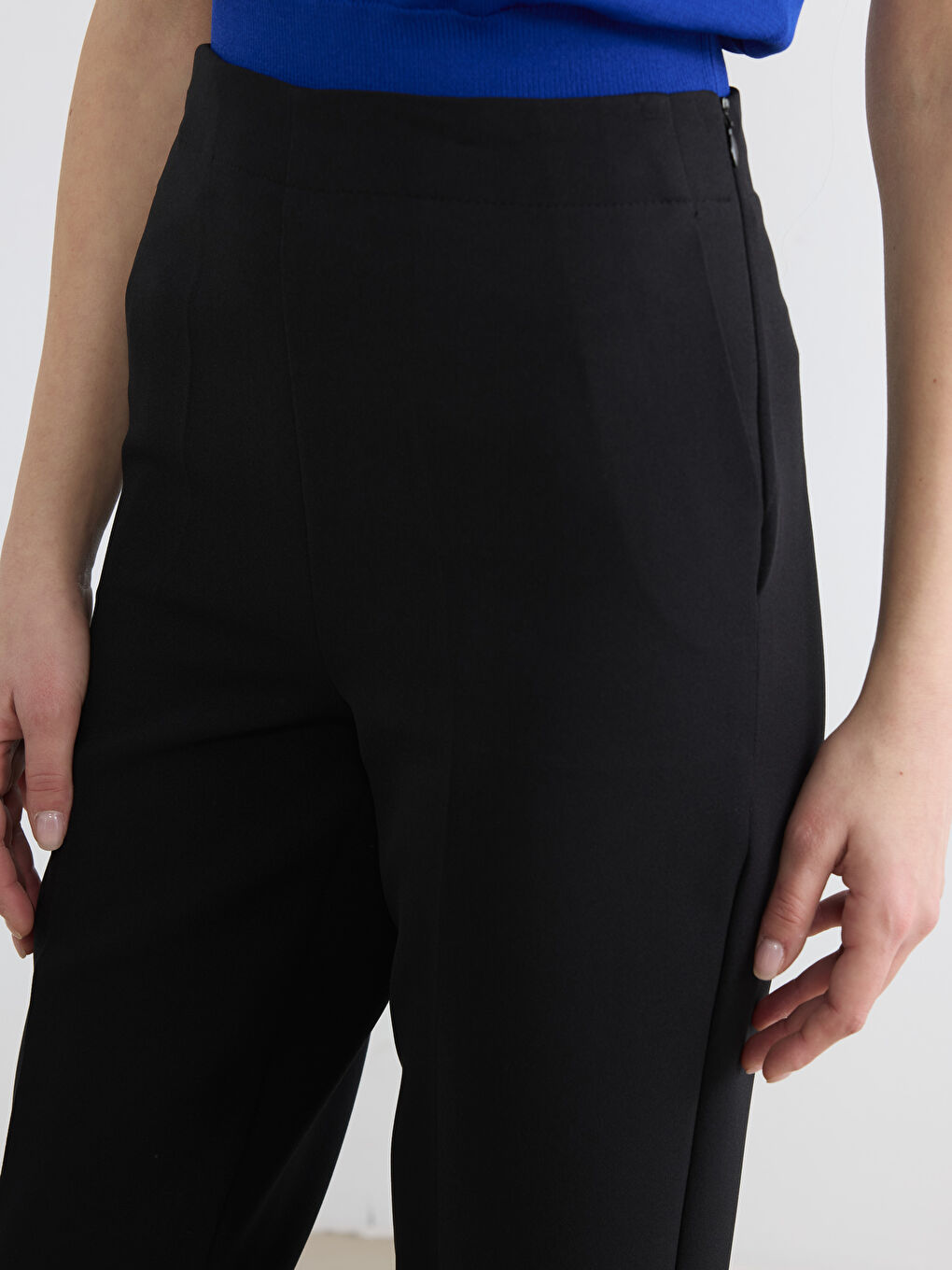 Siyah Beli Fermuarlı Dar Fit Kadın Pantolon	-2