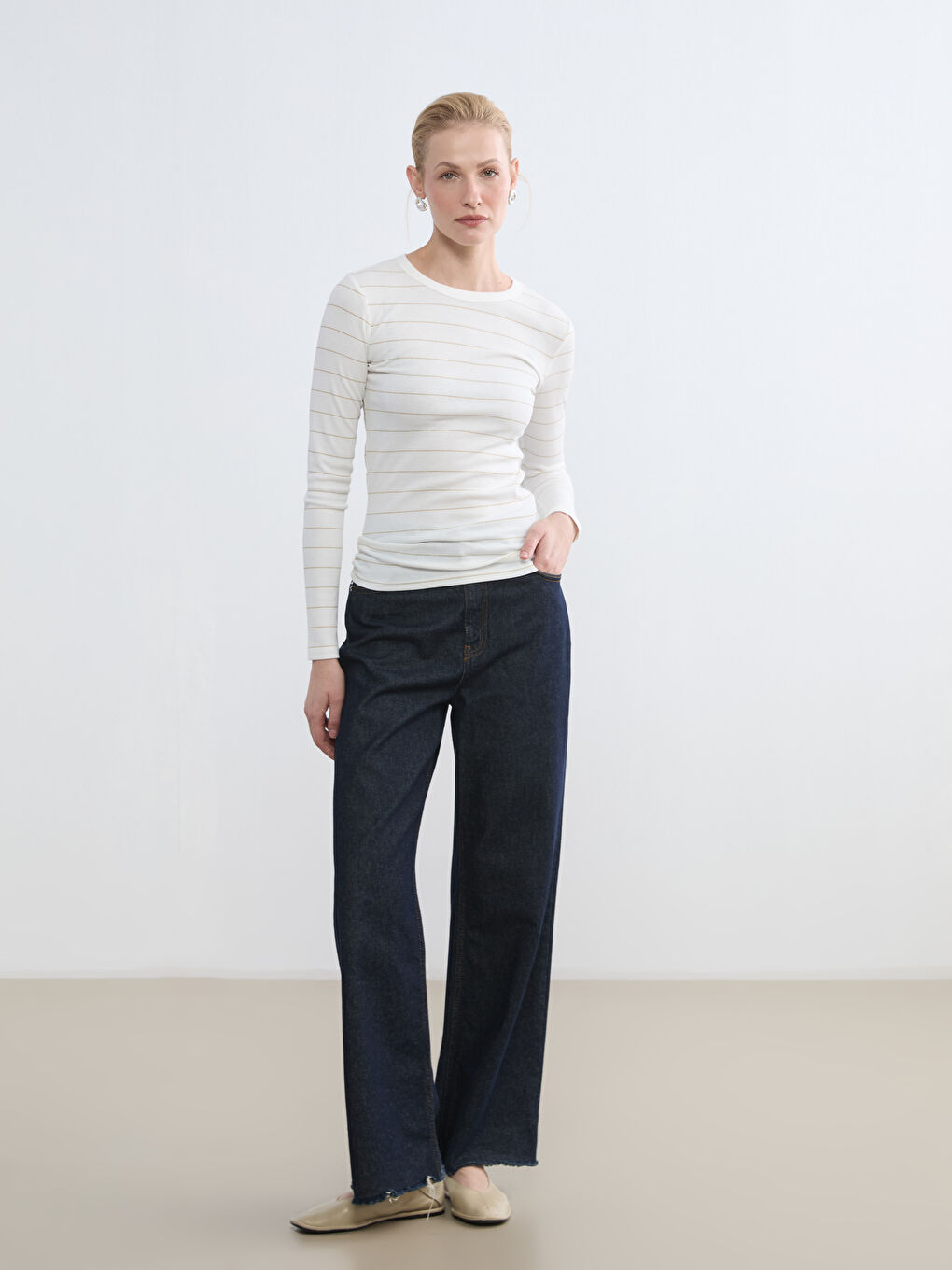 Bisiklet Yaka Çizgili Kadın Body-1