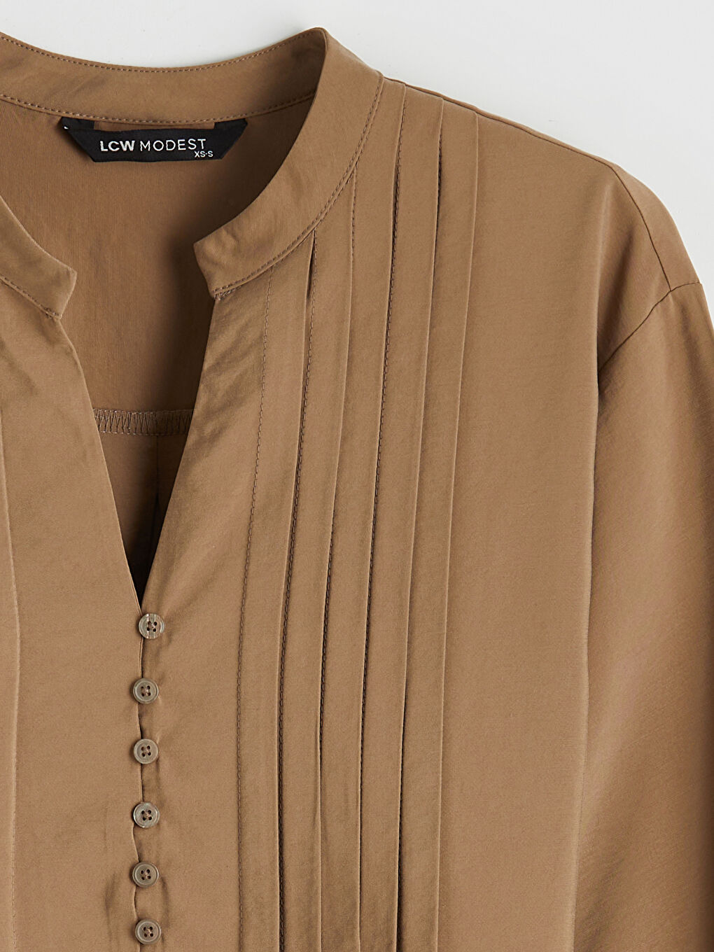 Kahverengi Kaçık Yaka Pileli Bluz-1