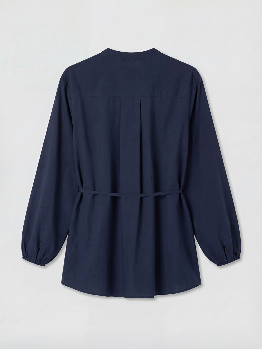 Lacivert Kaçık Yaka Büzgülü Bluz-1