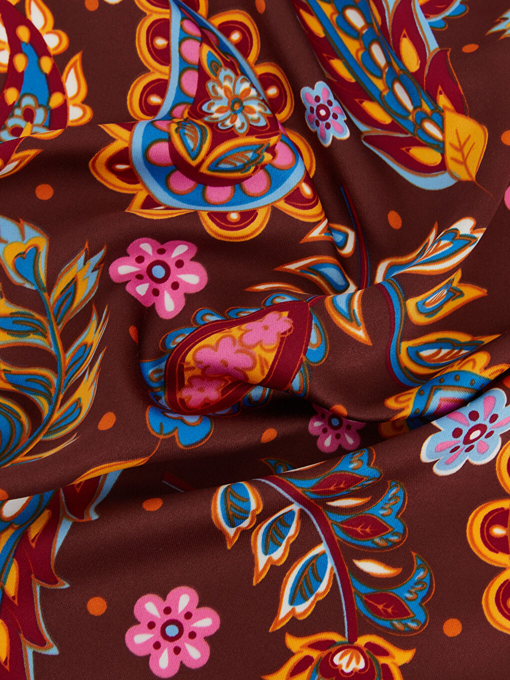 Kahverengi Desenli Kadın Fular-3