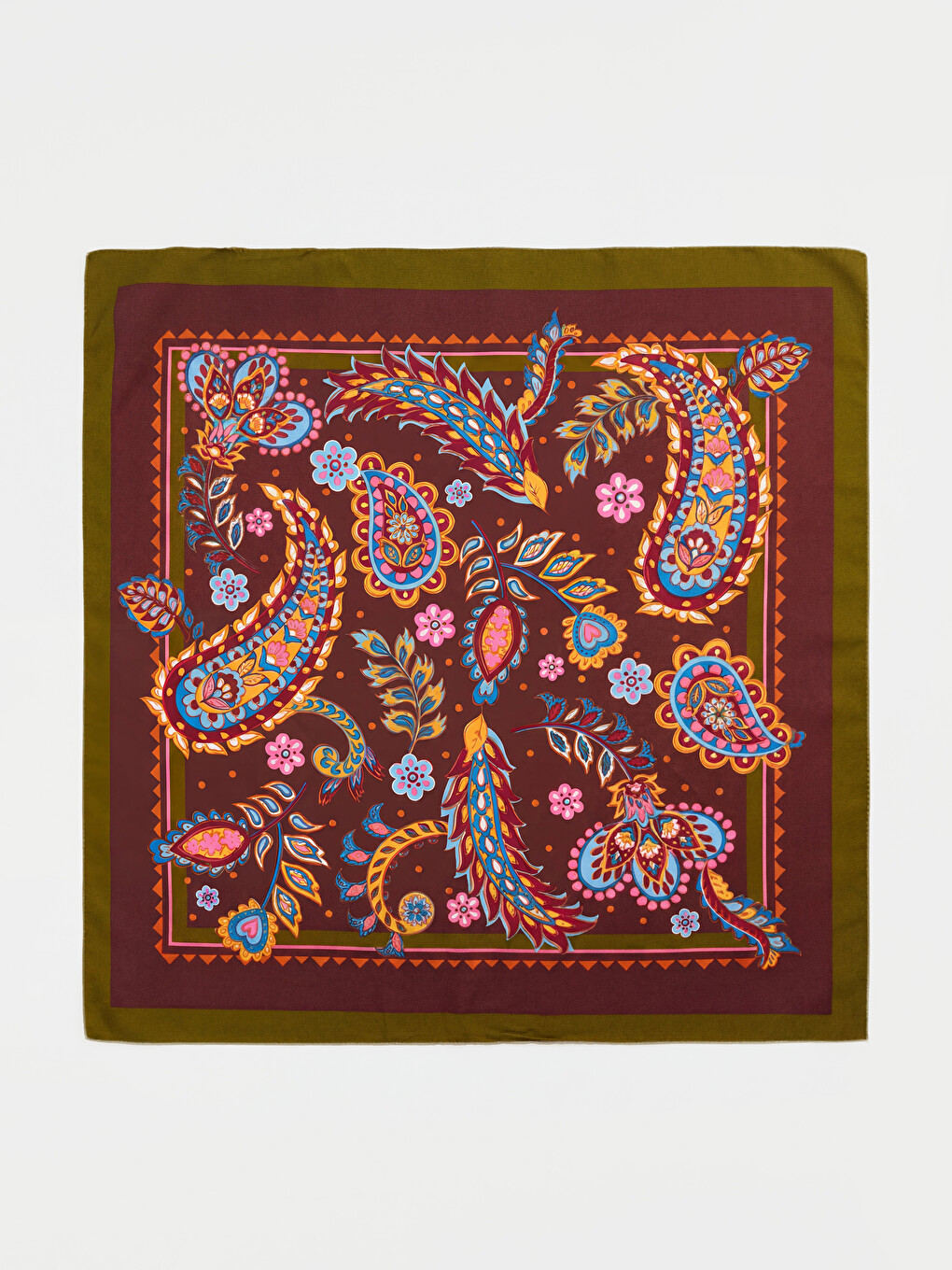 Kahverengi Desenli Kadın Bandana -1