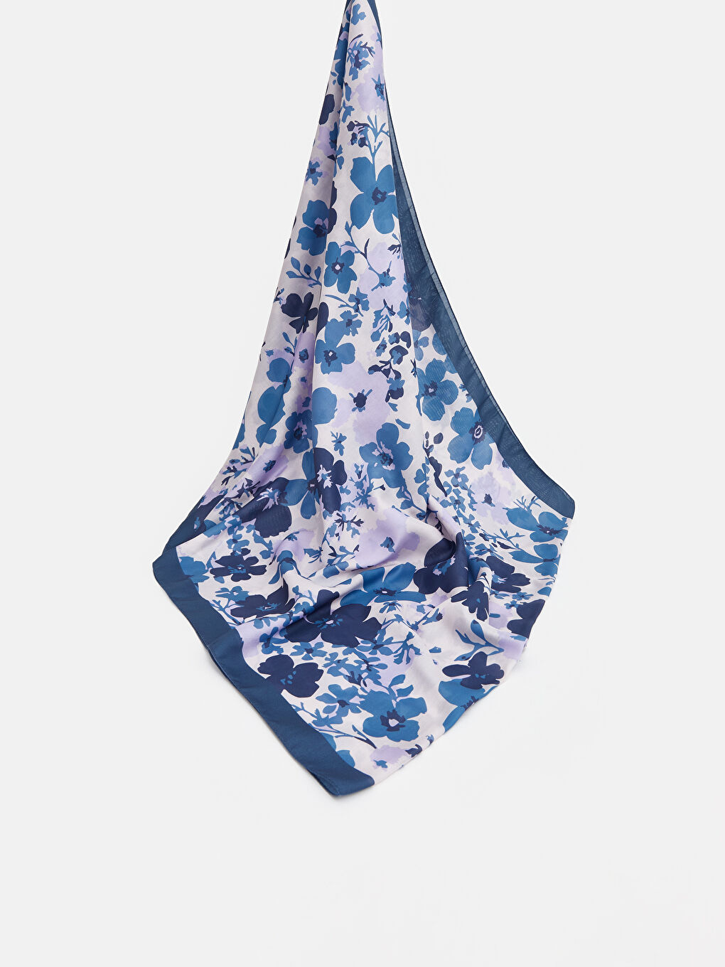 Mavi Çiçekli Kadın Şal	