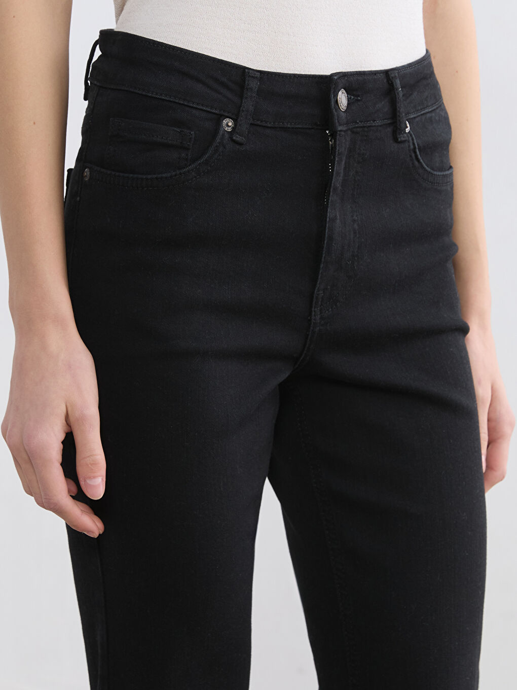 Siyah Flare Kadın Jean Pantolon-2