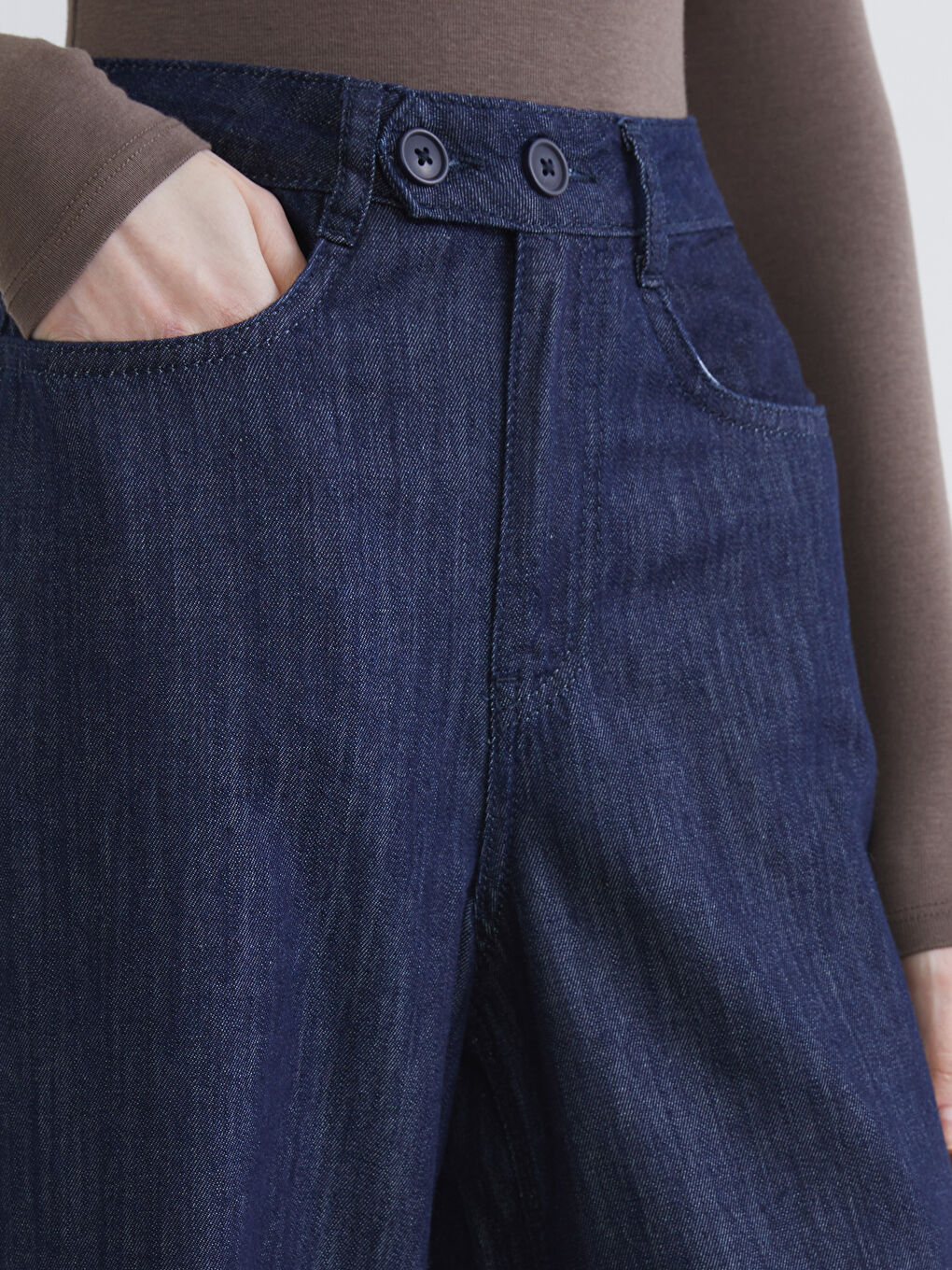 جينز واسع للسيدات-3