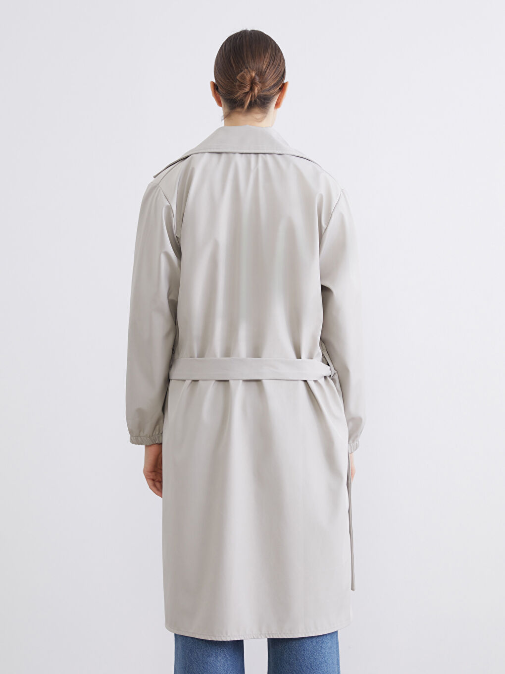 Bej Kruvaze Yaka Oversize Kadın Trençkot-3