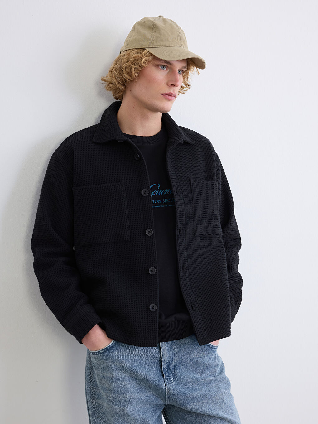 Siyah Rahat Kalıp Armürlü Erkek Gömlek Ceket