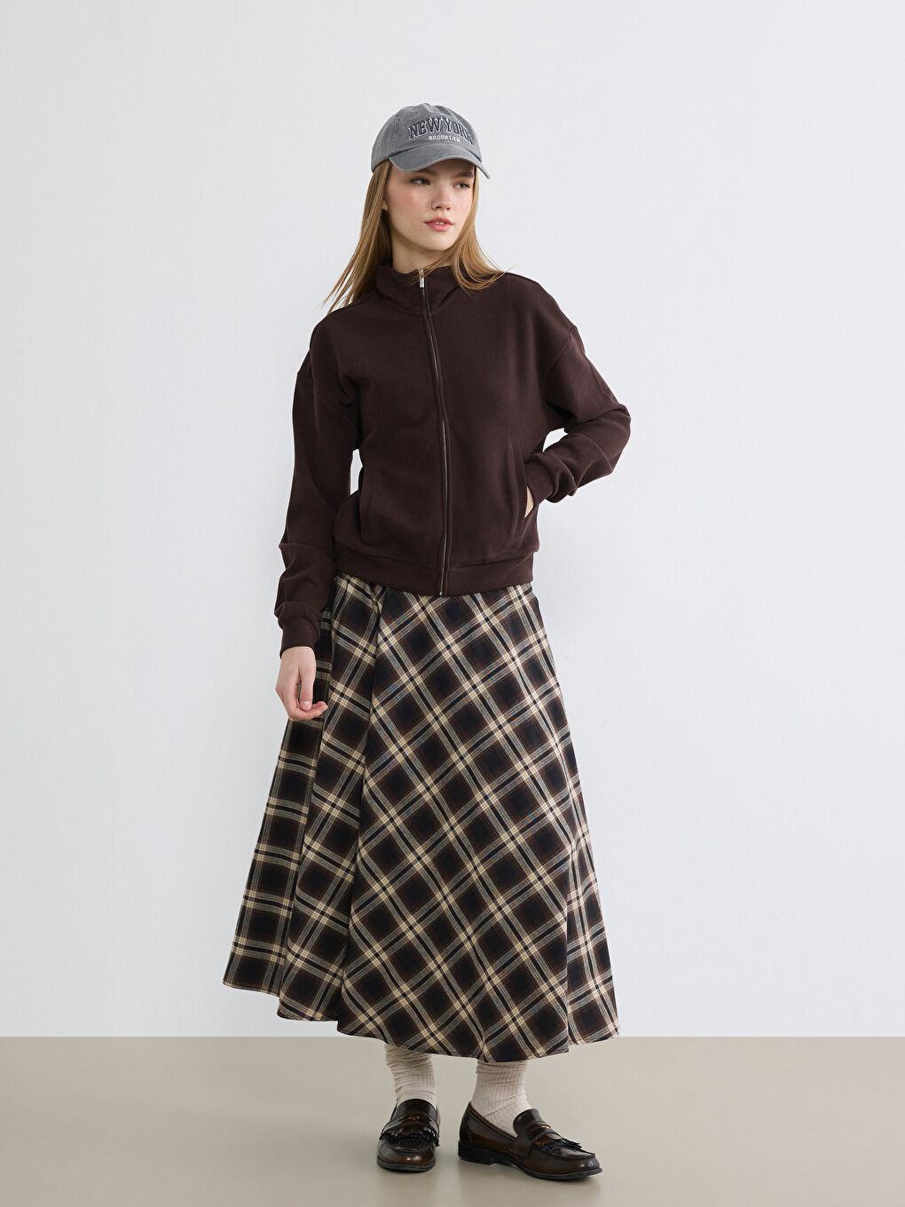 Суитшърт с цип Овърсайз за Жени с Висока яка-1