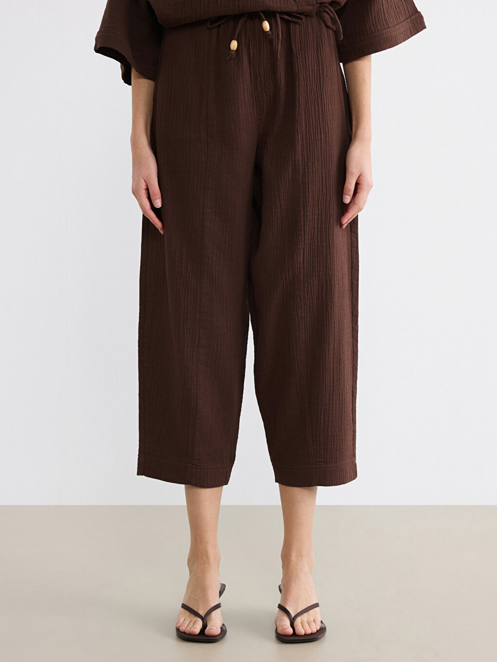 Kahverengi Beli Lastikli Kadın Pantolon-1