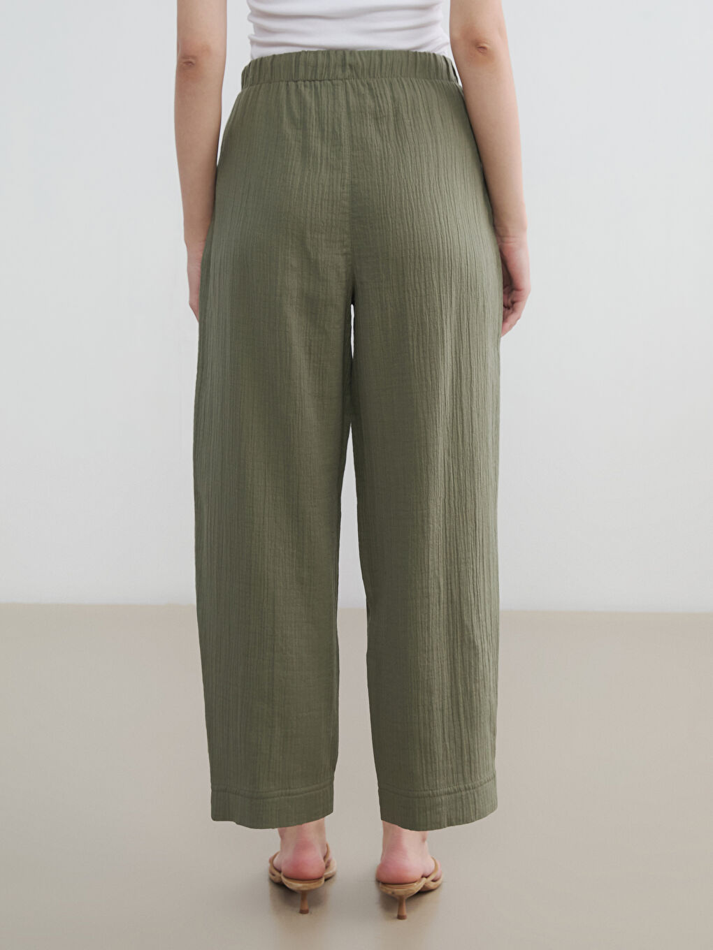 Haki Beli Lastikli Kadın Pantolon-3