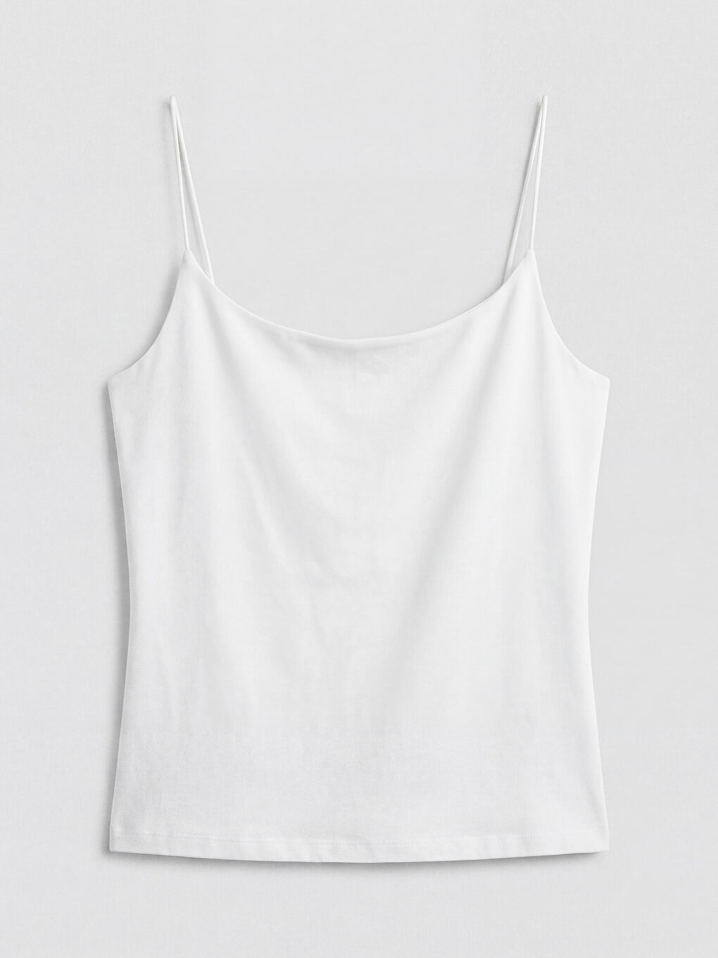 Beyaz U Yaka İp Askılı Kadın Atlet