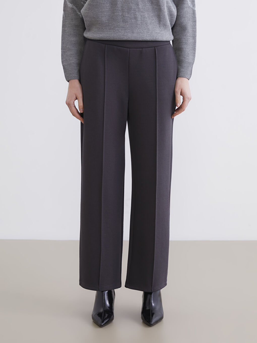 Antrasit Beli Lastikli Geniş Paça Kadın Pantolon	-2