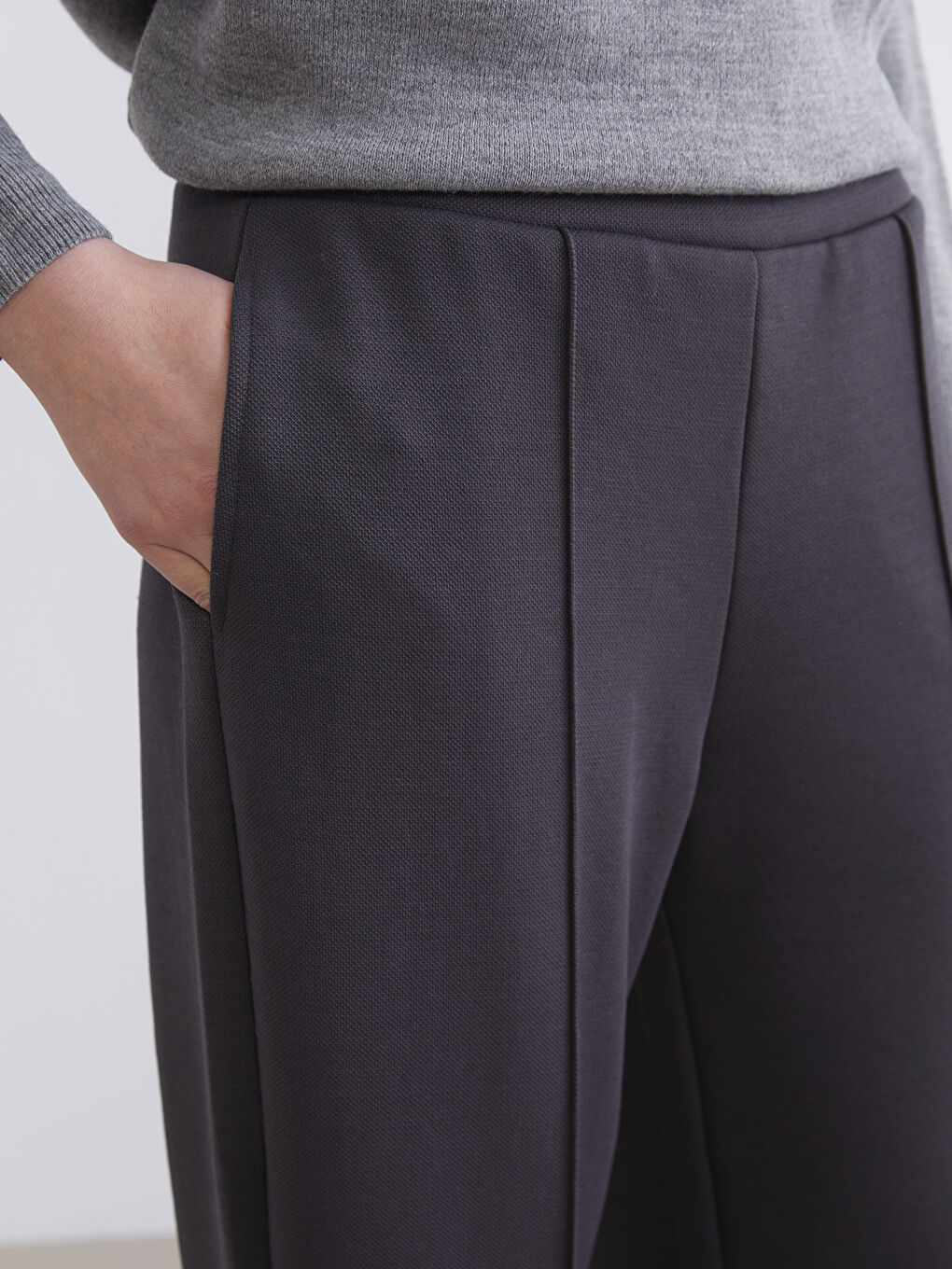 Antrasit Beli Lastikli Geniş Paça Kadın Pantolon	-3