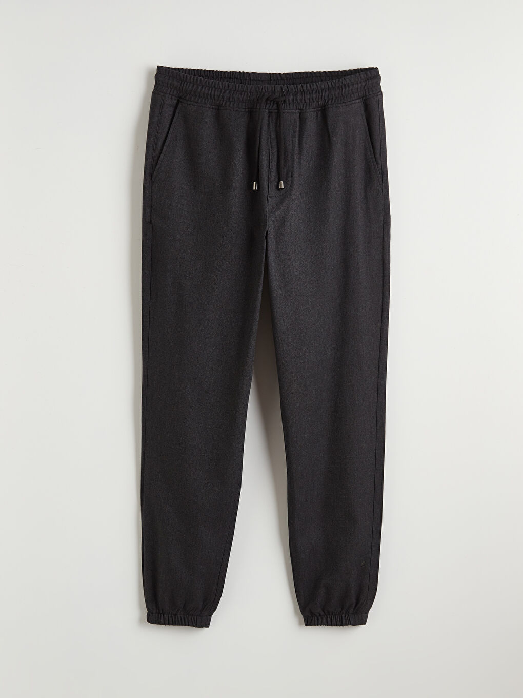 Siyah Standart Kalıp Erkek Jogger Pantolon-4