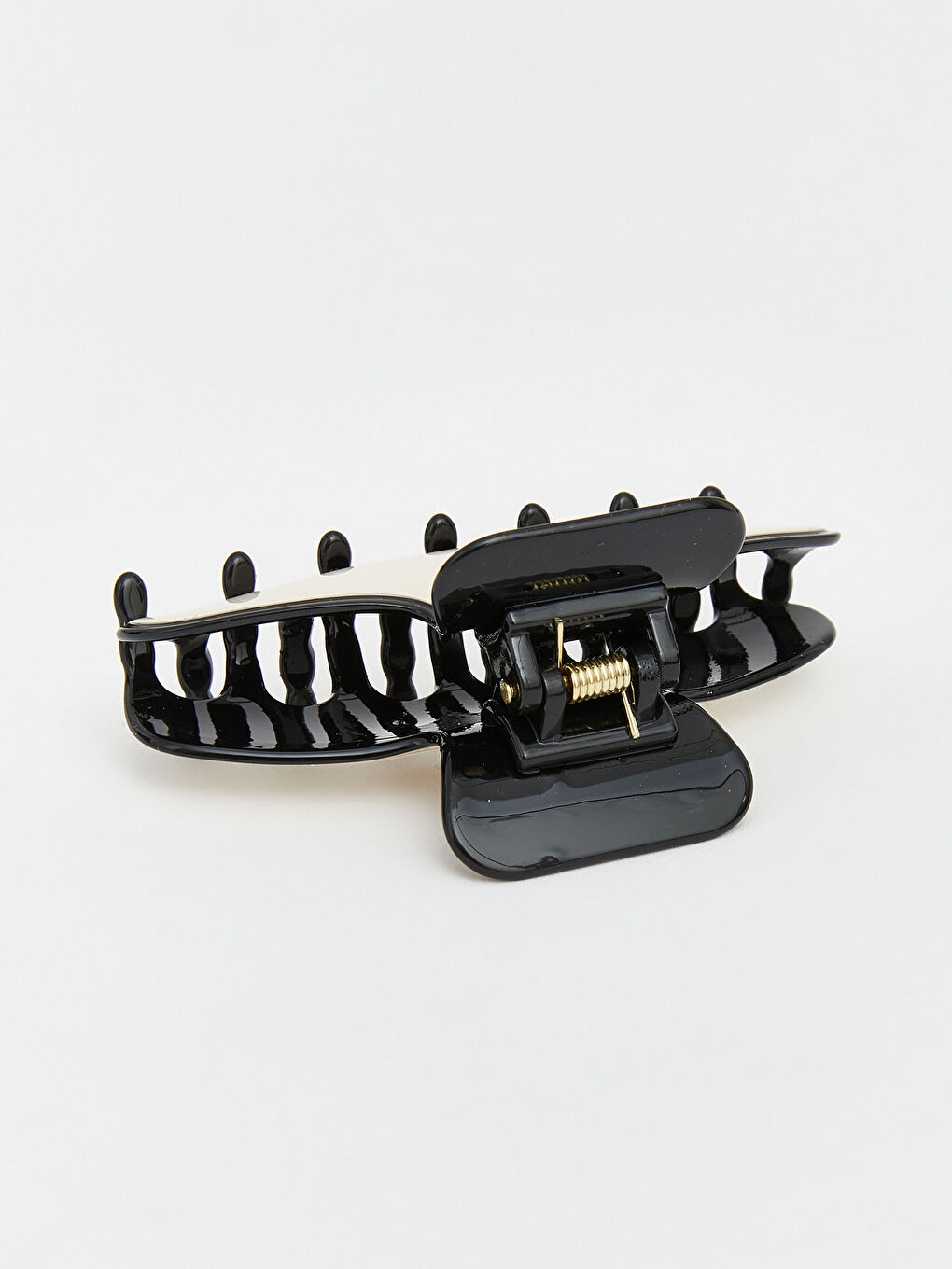 مشبك مخلب منقوش للنساء-1