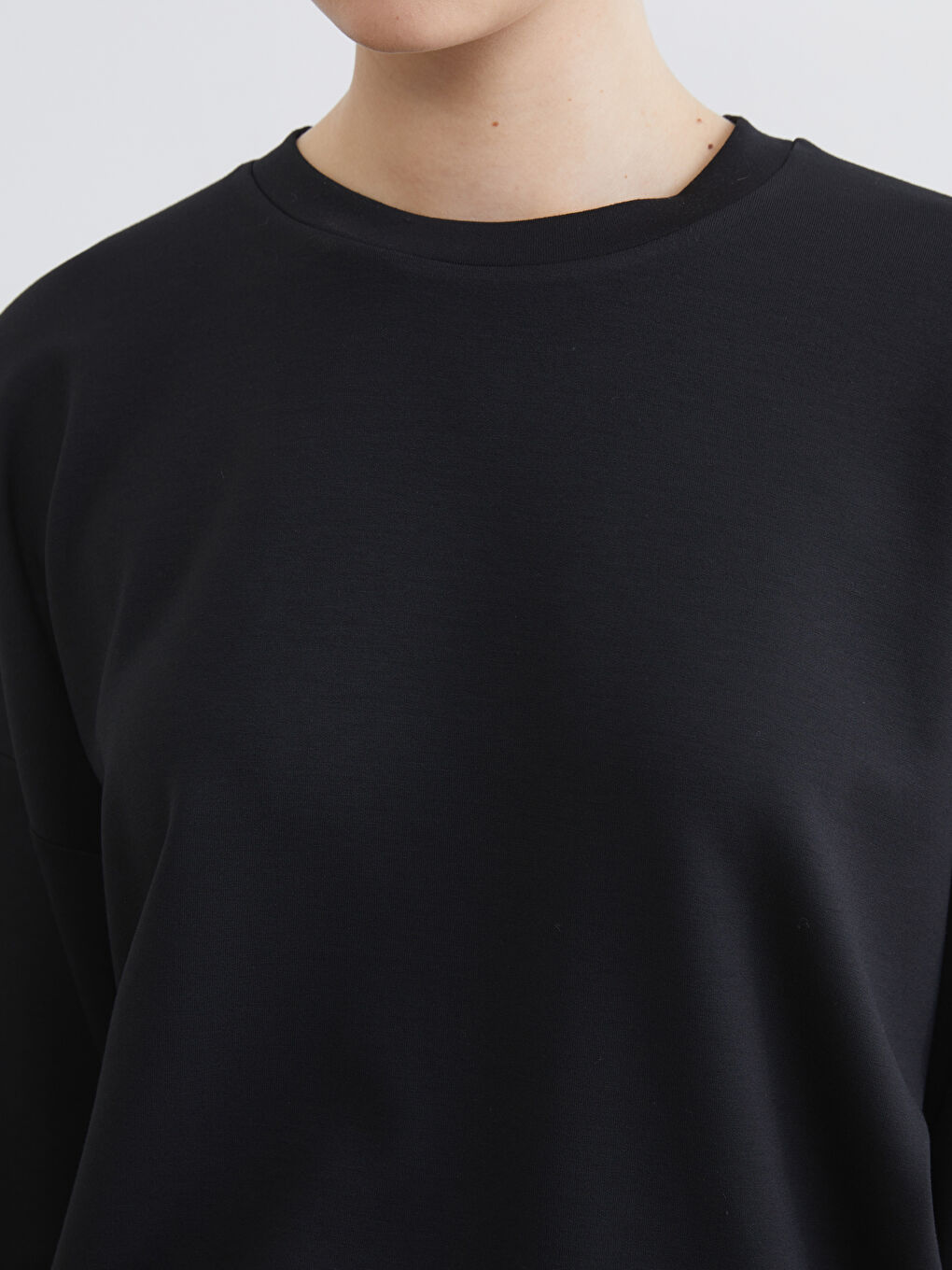 Siyah Soft Touch Oversize Kadın Sweatshirt-2
