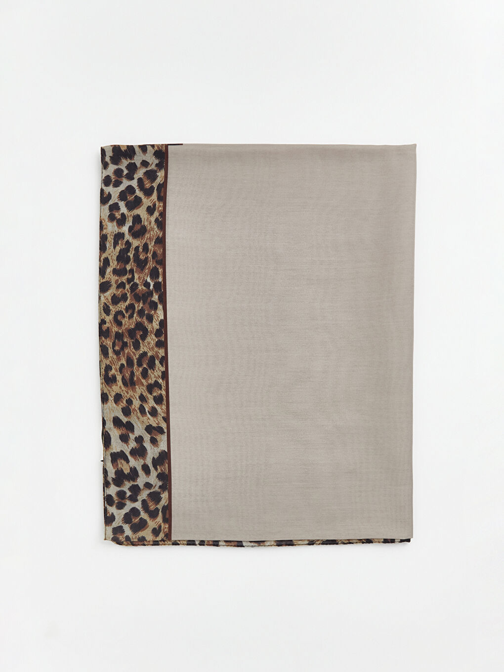 Bej Leopar Desenli Kadın Şal-1