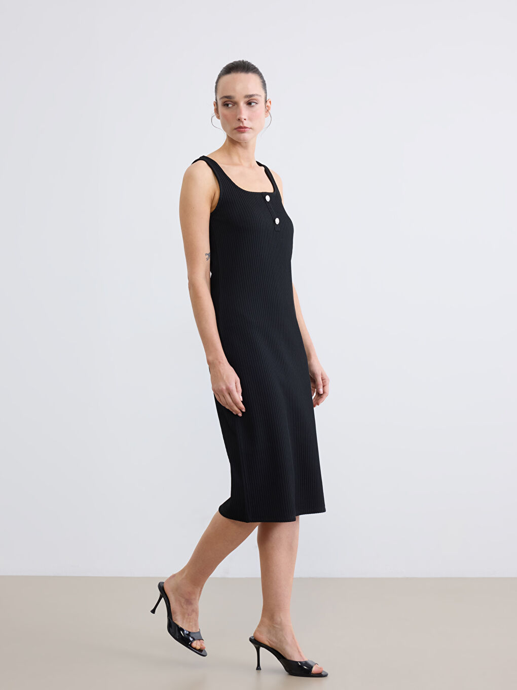 Siyah U Yaka Fitilli Bodycon Elbise