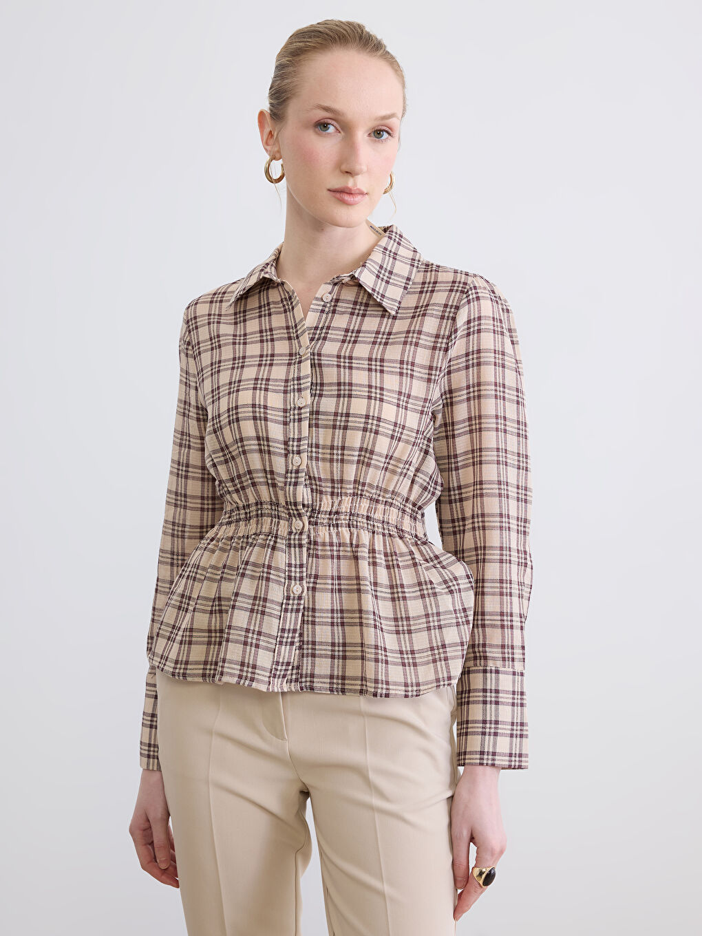 Καρό Πουκάμισο Ελαφρού Ραβδωτού Υφάσματος για Γυναίκες