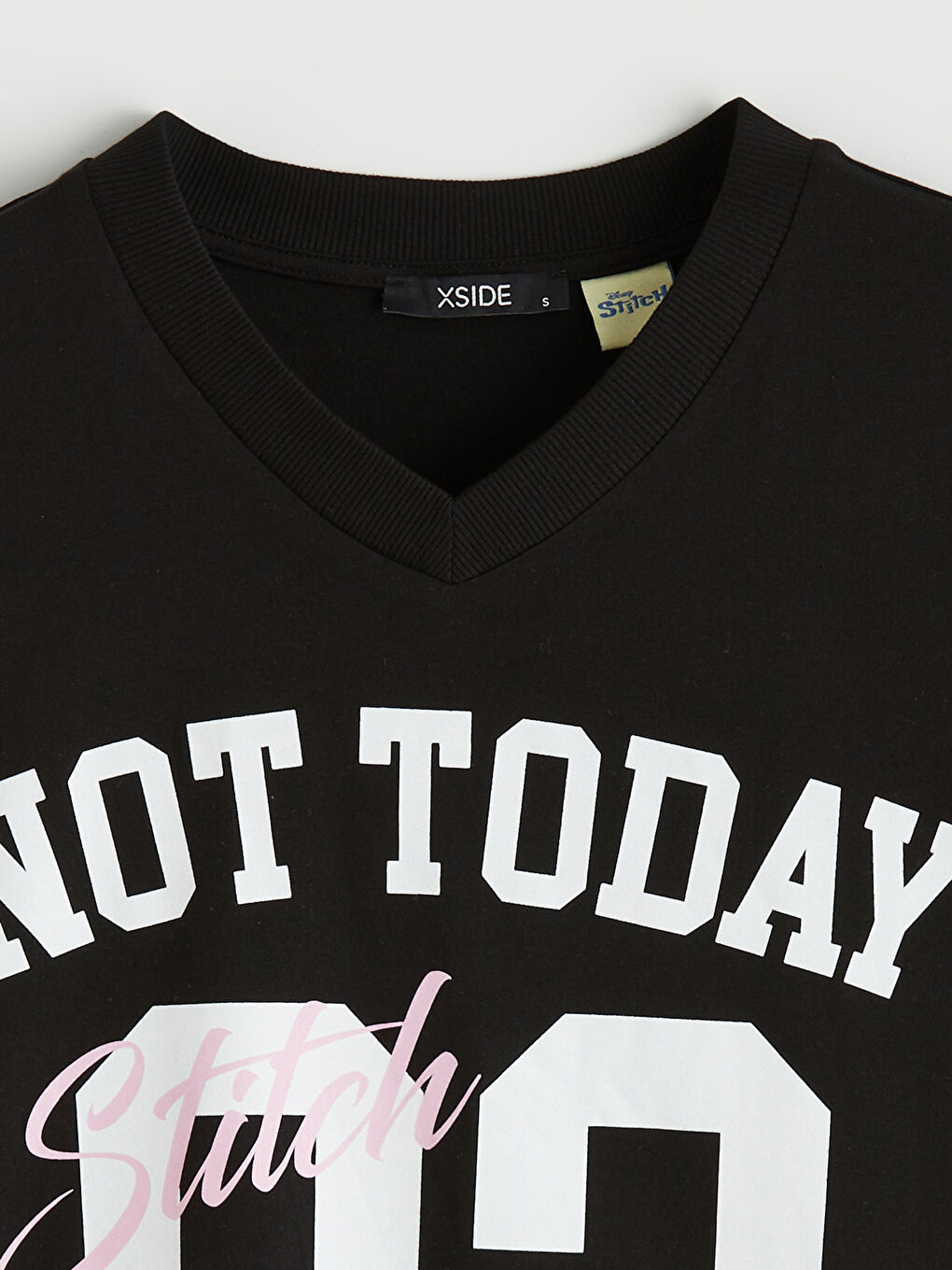 V Neck Stitch Printed Oversize Women's T-Shirt-2