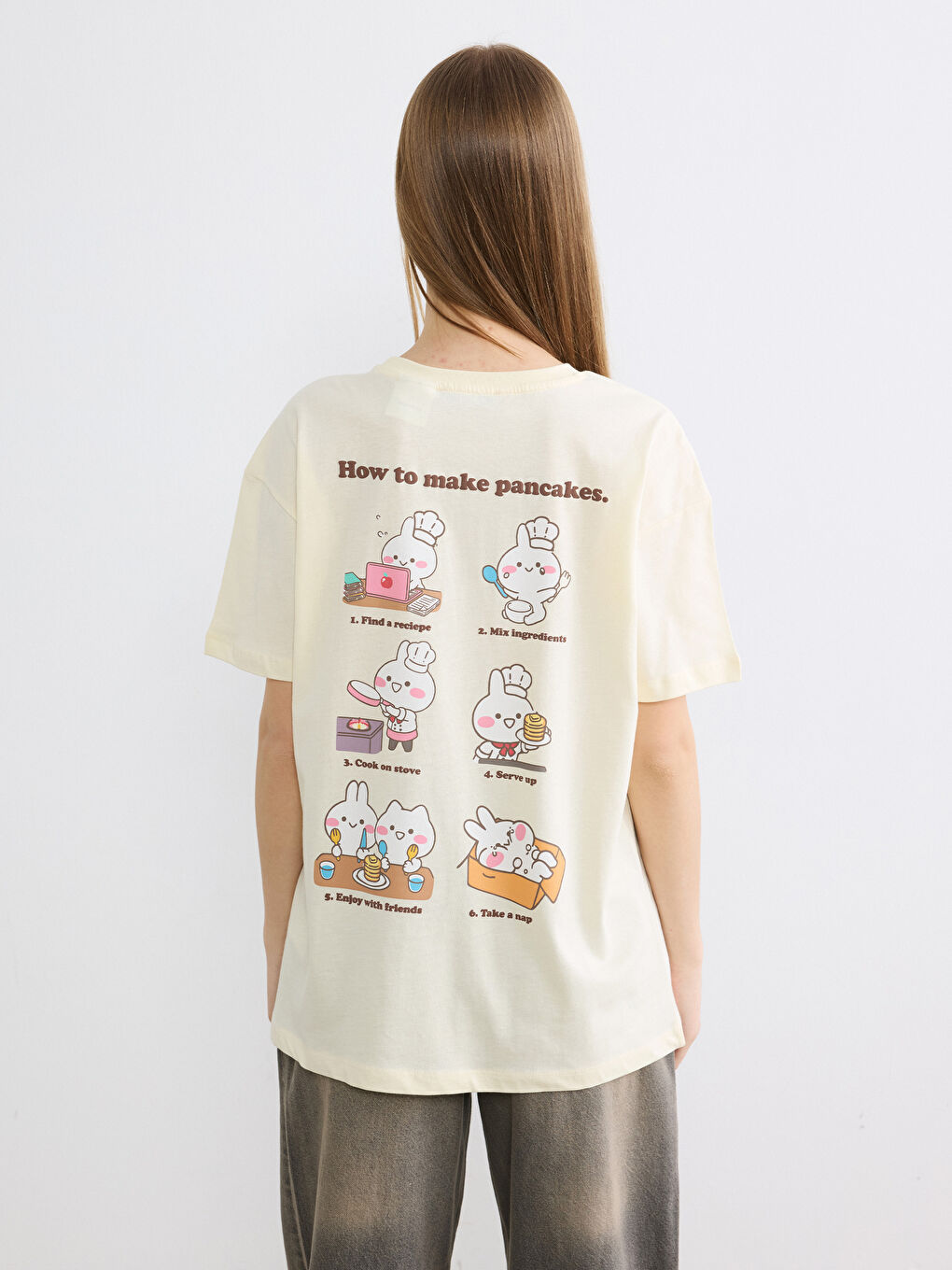 تي شيرت نسائي مطبوع بياقة دائرية Mimi & Neko-2