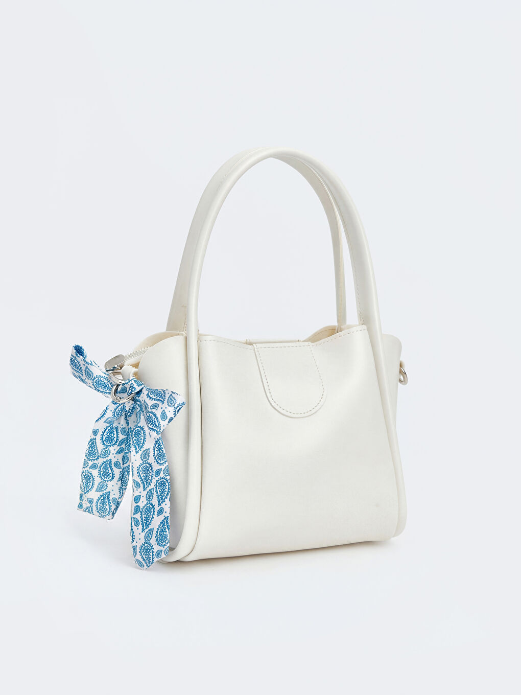 Bej Fular Aksesuarlı Deri Görünümlü Kadın Omuz Çantası	-2