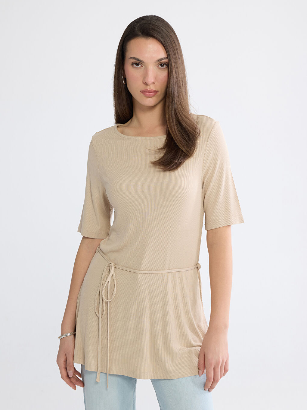 Bej Bisiklet Yaka Bağlama Detaylı Bluz
