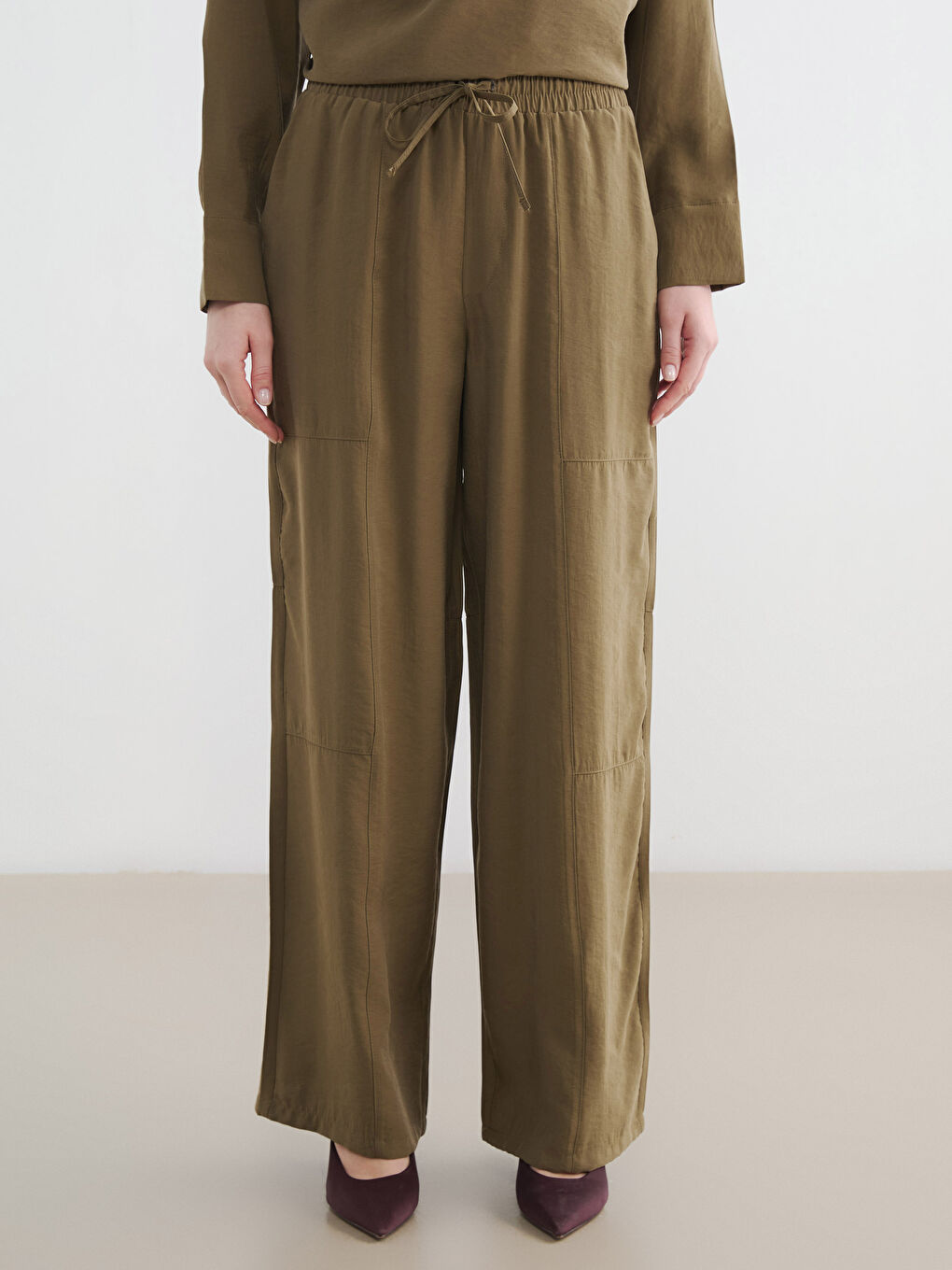 Haki Beli Lastikli Modal Karışımlı Kadın Pantolon-1