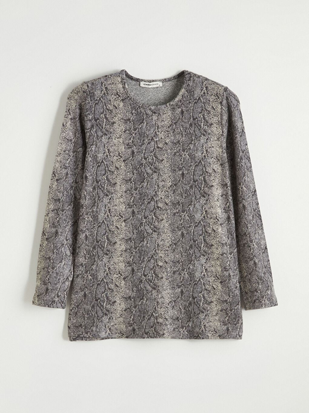 Gri Bisiklet Yaka Yılan Derisi Desenli Kadın Tişört