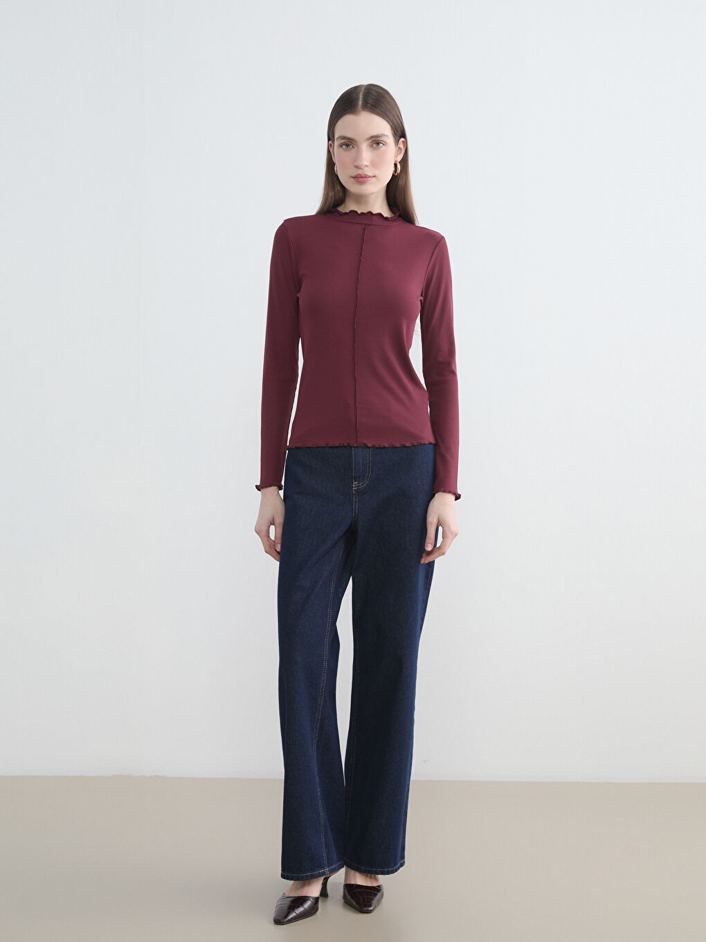 Bordo Fırfırlı Dik Yaka Kadın Body-1