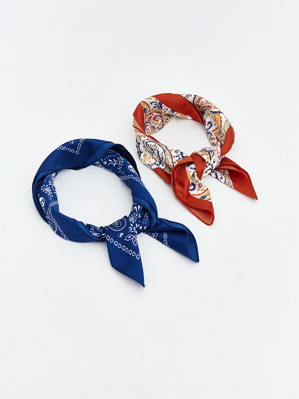 Ekru Desenli Kadın Fular