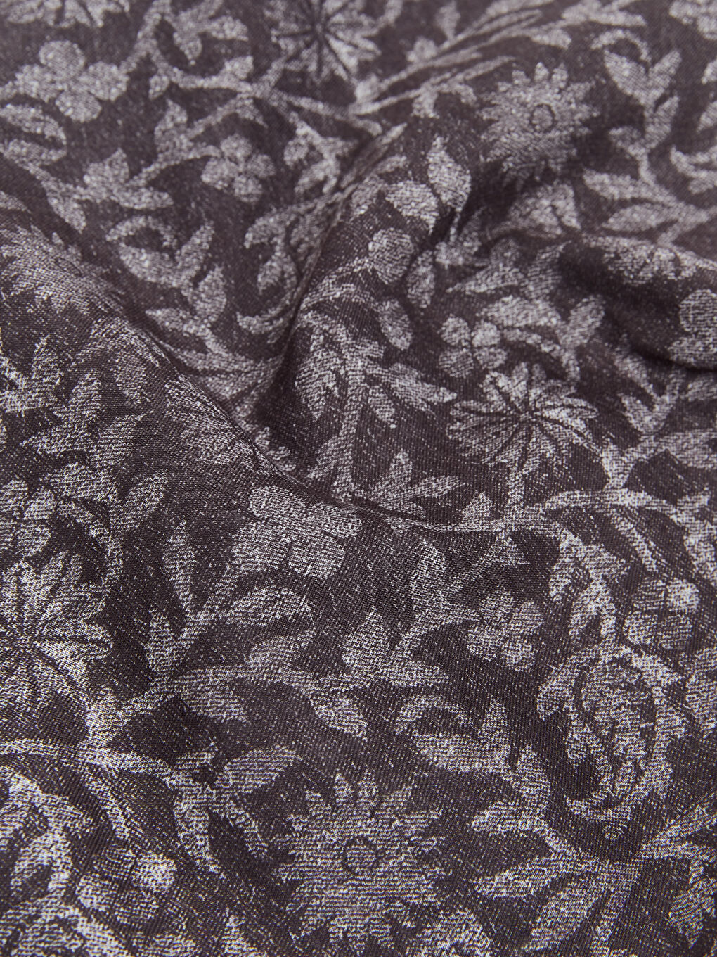 Kahverengi Desenli Kadın Şal-2