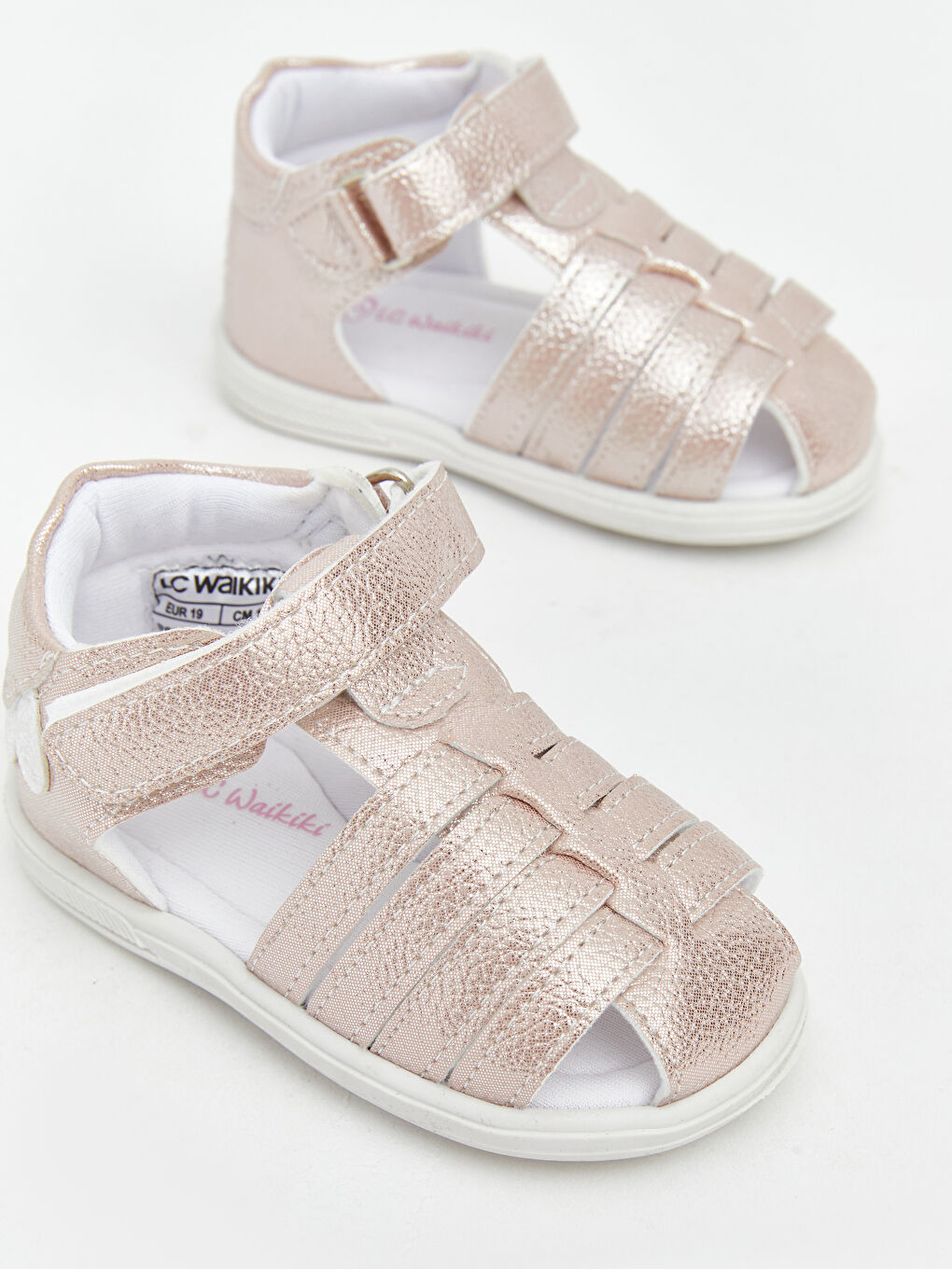 Pembe Deri Görünümlü Kız Bebek Sandalet-1